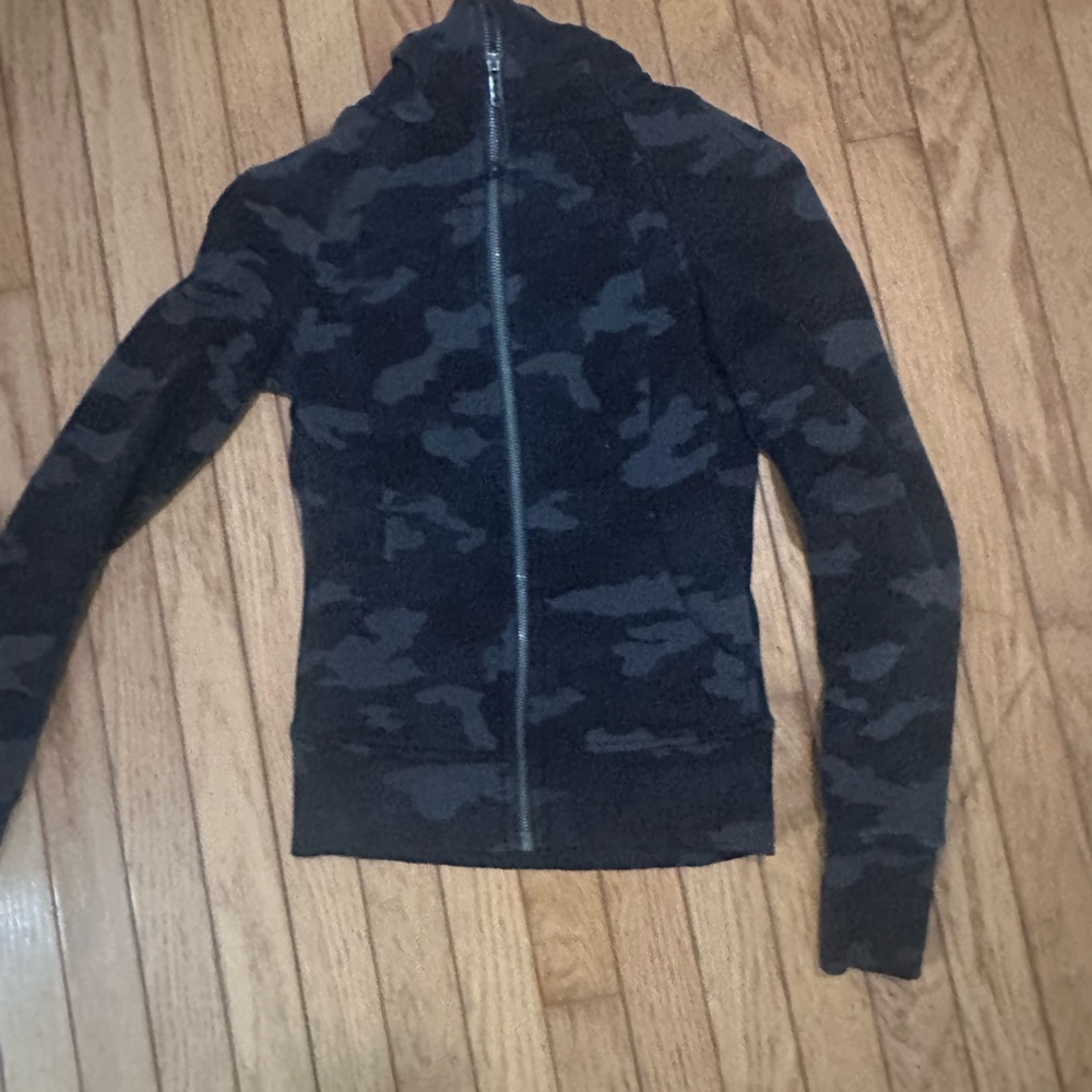 lululemon scuba full zip